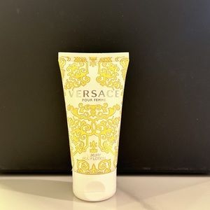 Versace Pour Femme Body Lotion —Travel Size